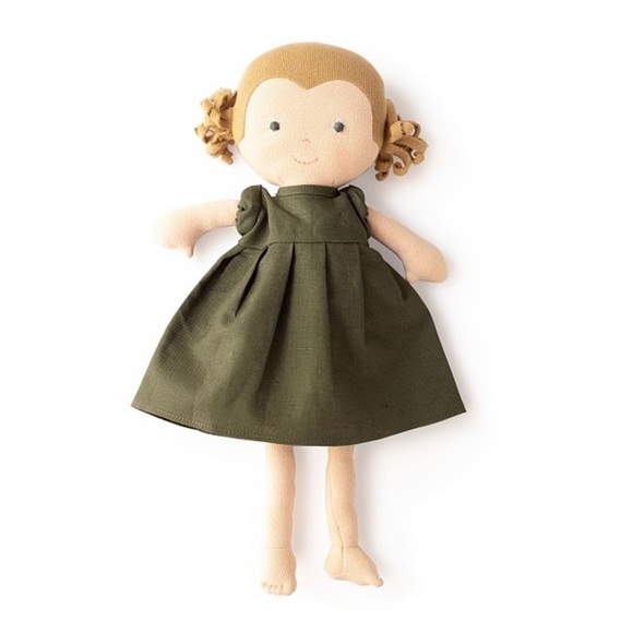 hazel village Other - HAZEL VILLAGE
Fern Plush Doll In Linen Dress